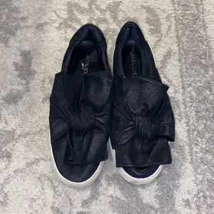 J/Slides NYC Black Metallic Bow Slip on